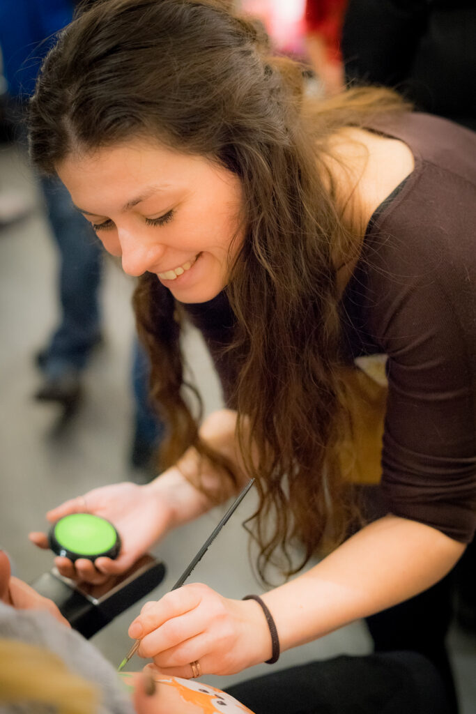 Kathrin Kiefer KathrinsBellyArt 683x1024